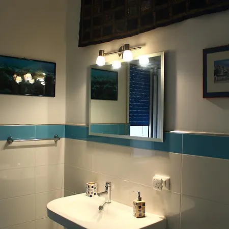 Bed and breakfast Esedra 3*